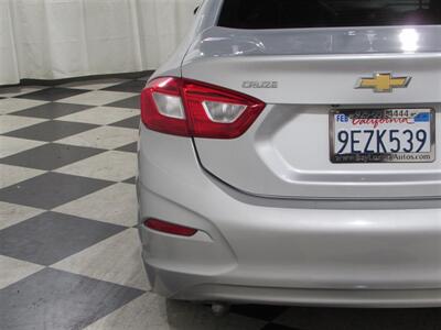 2017 Chevrolet Cruze Premier Auto   - Photo 10 - Dublin, CA 94568