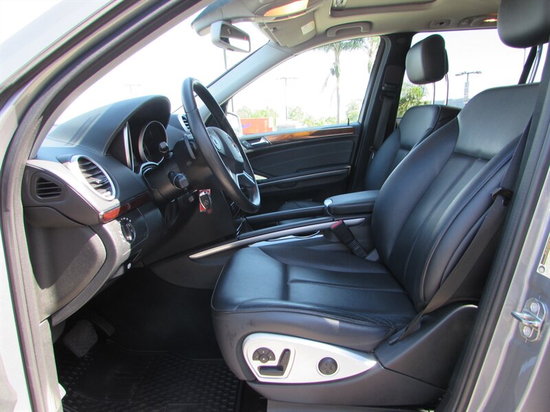 2011 Mercedes-Benz GL 450 4MATIC - Photo 9 - Dublin, CA 94568