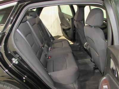 2023 Chevrolet Malibu LT   - Photo 31 - Dublin, CA 94568