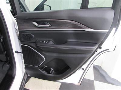 2023 Jeep Grand Cherokee 4xe   - Photo 65 - Dublin, CA 94568
