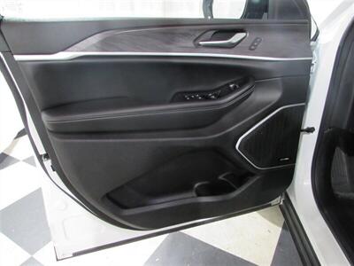 2023 Jeep Grand Cherokee 4xe   - Photo 49 - Dublin, CA 94568