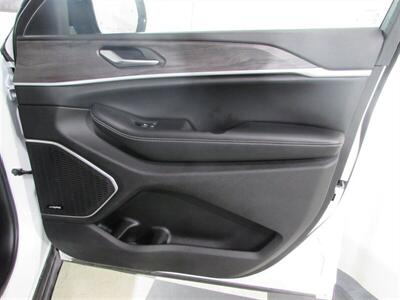 2023 Jeep Grand Cherokee 4xe   - Photo 58 - Dublin, CA 94568