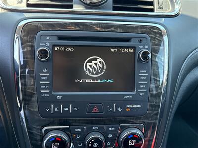 2014 Buick Enclave Premium   - Photo 17 - Daly City, CA 94014