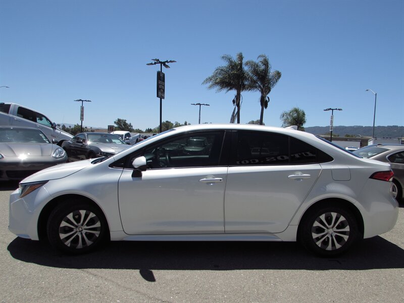 2022 Toyota Corolla Hybrid LE - Photo 4 - Dublin, CA 94568