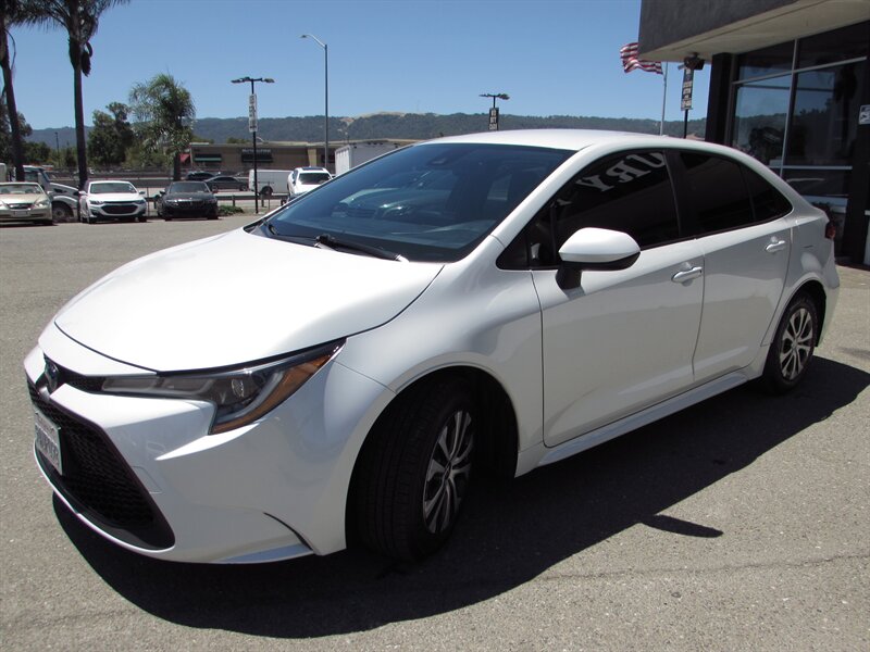 2022 Toyota Corolla Hybrid LE - Photo 3 - Dublin, CA 94568