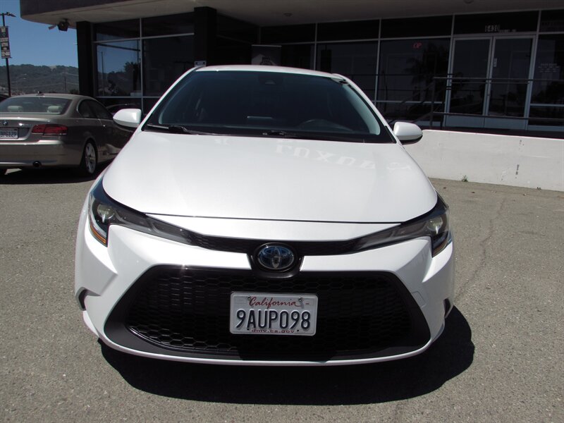 2022 Toyota Corolla Hybrid LE  