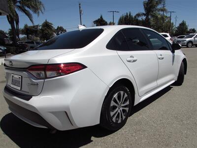 2022 Toyota Corolla Hybrid LE - Photo 7 - Dublin, CA 94568