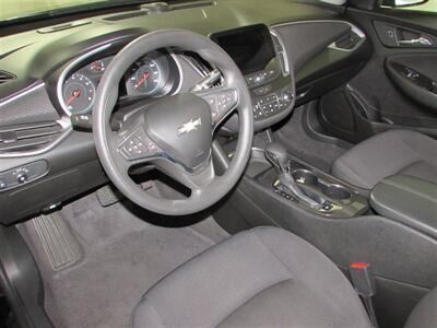 2023 Chevrolet Malibu LT   - Photo 9 - Dublin, CA 94568