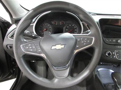 2023 Chevrolet Malibu LT   - Photo 11 - Dublin, CA 94568