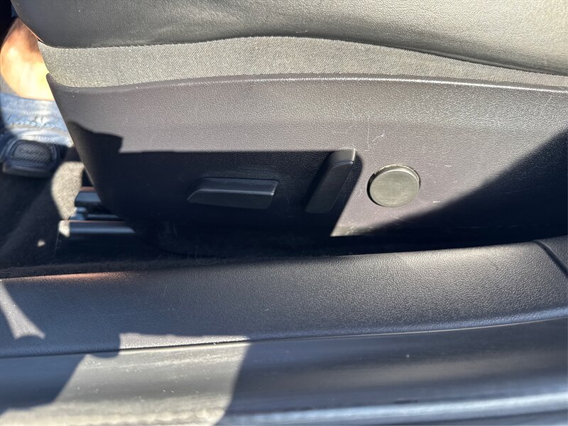 2019 Tesla Model 3 Long Range photo 15
