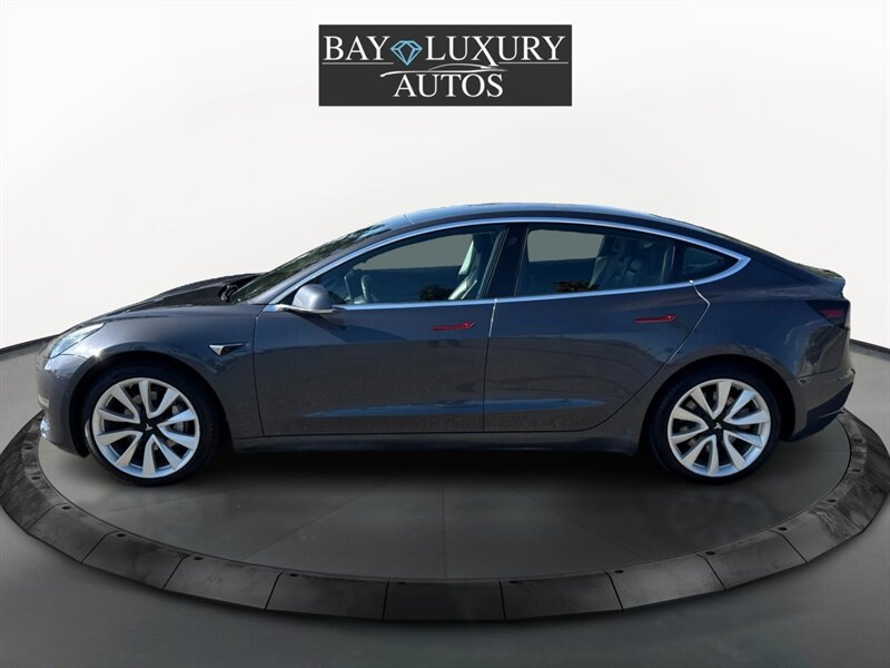 2019 Tesla Model 3 Long Range photo 8