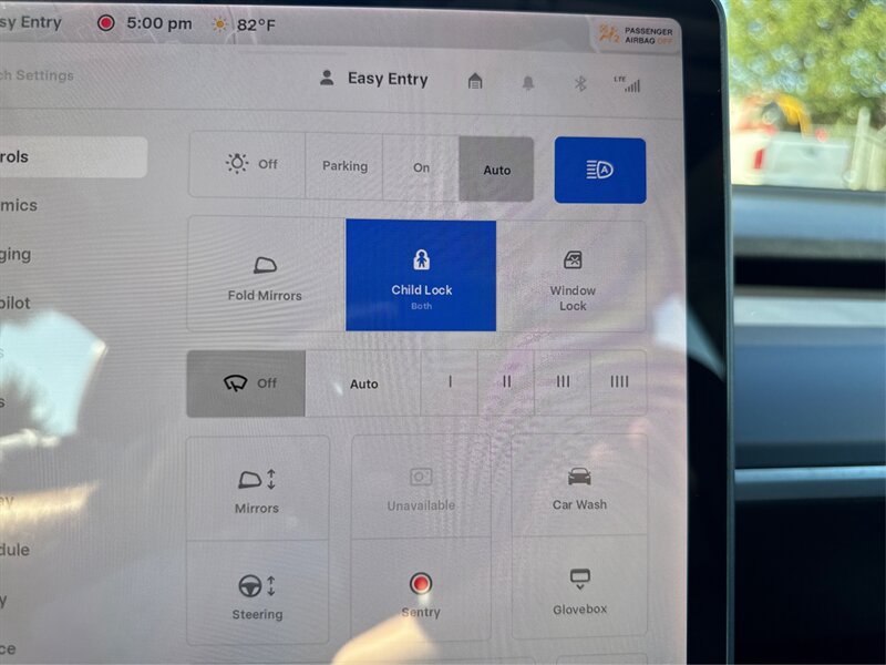 2019 Tesla Model 3 Long Range photo 14