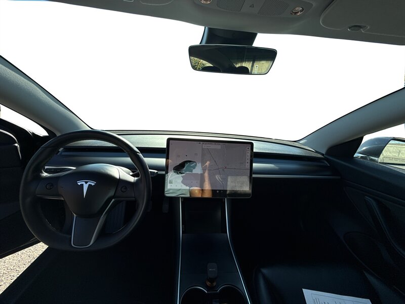 2019 Tesla Model 3 Long Range photo 9