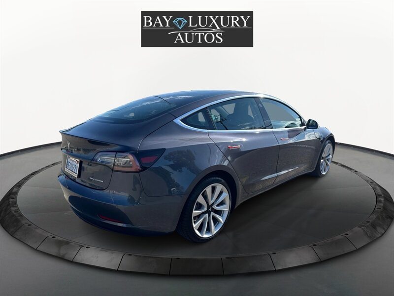 2019 Tesla Model 3 Long Range photo 5