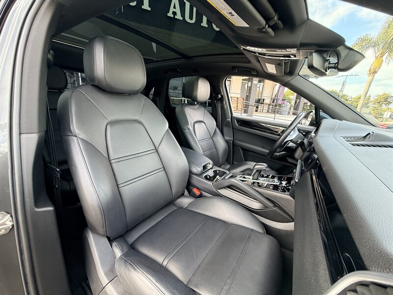 2020 Porsche Cayenne - Photo 28 - Dublin, CA 94568