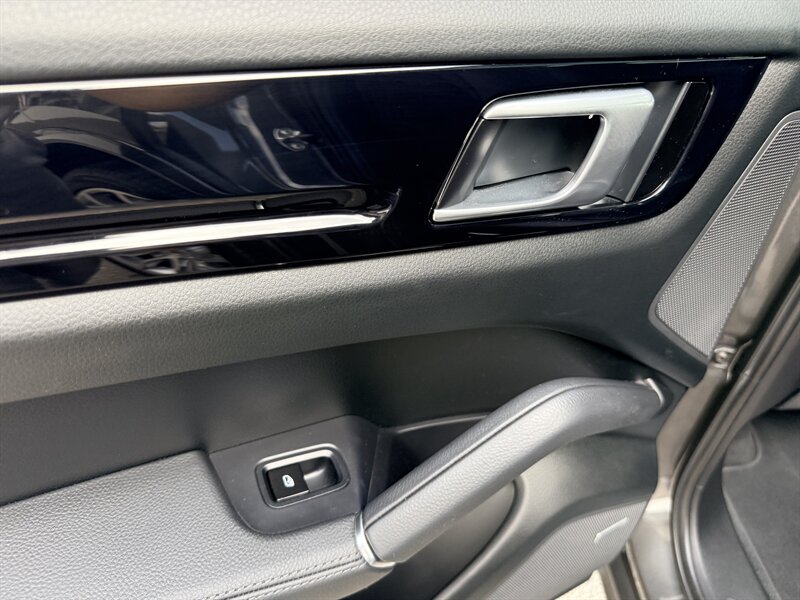 2020 Porsche Cayenne - Photo 23 - Dublin, CA 94568