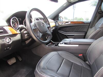 2013 Mercedes-Benz GL 550 4MATIC   - Photo 9 - Dublin, CA 94568