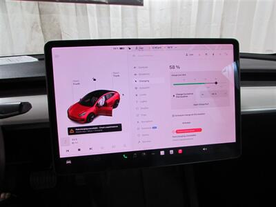 2021 Tesla Model 3 Standard Range Plus   - Photo 23 - Dublin, CA 94568