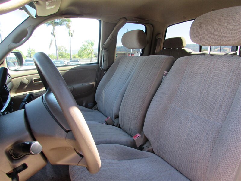 2000 Toyota Tundra SR5 - Photo 14 - Dublin, CA 94568