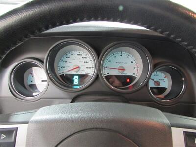 2010 Dodge Challenger SRT8   - Photo 40 - Dublin, CA 94568