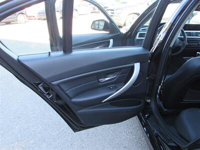 2013 BMW 3 Series 328i - Photo 11 - Dublin, CA 94568