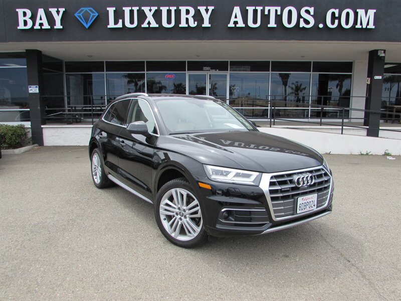 2018 Audi Q5 2.0T quattro S tronic Prestige's photo