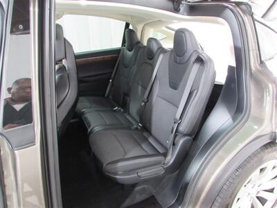 2016 Tesla Model X 75D   - Photo 96 - Dublin, CA 94568