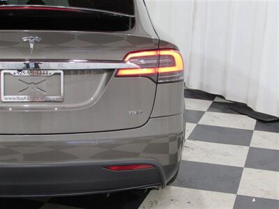 2016 Tesla Model X 75D   - Photo 20 - Dublin, CA 94568