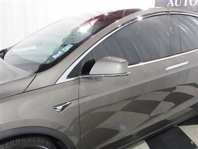 2016 Tesla Model X 75D   - Photo 26 - Dublin, CA 94568