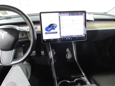 2018 Tesla Model 3 Long Range   - Photo 42 - Dublin, CA 94568