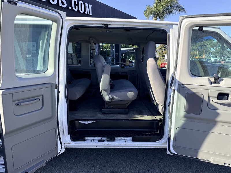 2012 Ford E-350 SD XLT - Photo 20 - Dublin, CA 94568