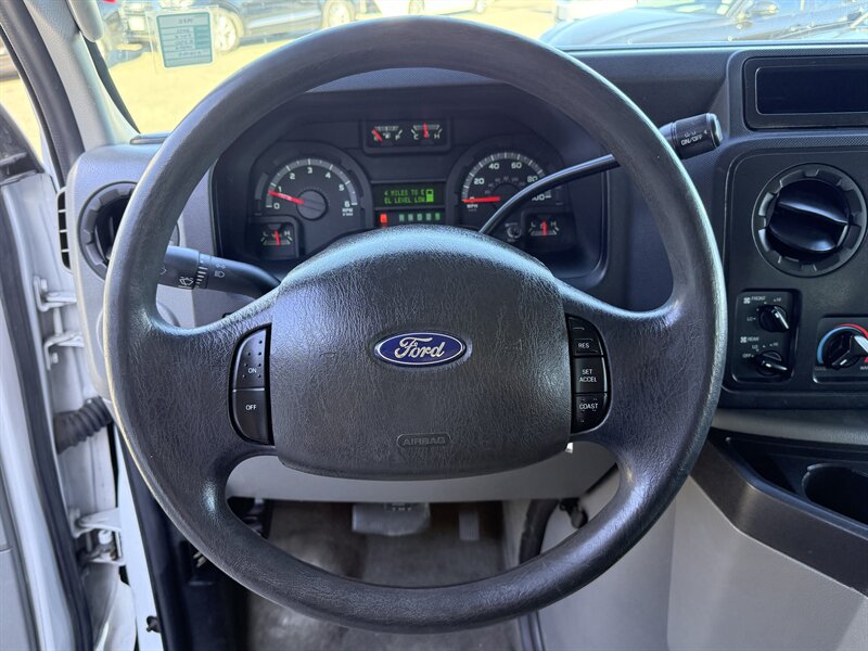 2012 Ford E-350 SD XLT - Photo 11 - Dublin, CA 94568