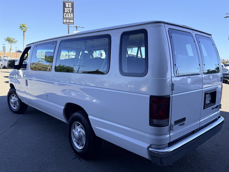 2012 Ford E-350 SD XLT - Photo 5 - Dublin, CA 94568
