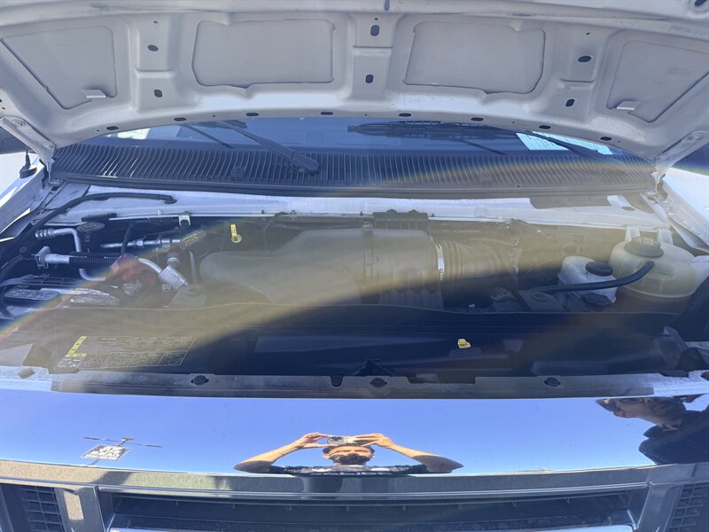 2012 Ford E-350 SD XLT - Photo 28 - Dublin, CA 94568