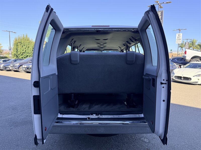 2012 Ford E-350 SD XLT - Photo 19 - Dublin, CA 94568
