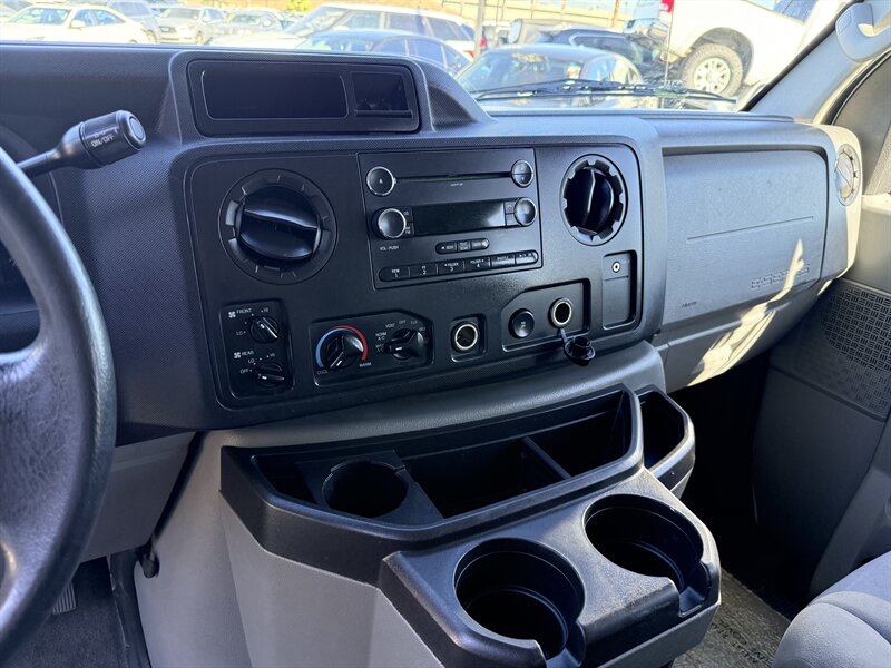 2012 Ford E-350 SD XLT - Photo 15 - Dublin, CA 94568