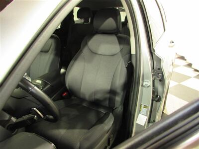 2023 Hyundai SANTA FE SEL   - Photo 11 - Dublin, CA 94568