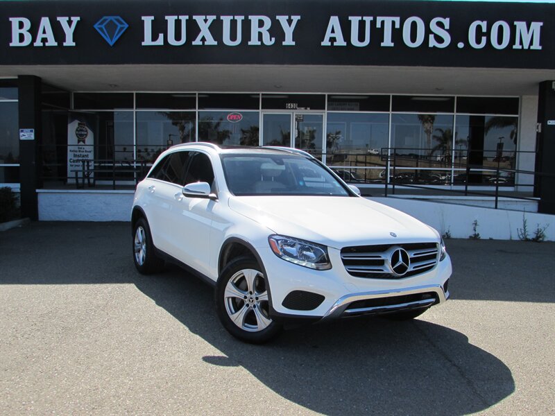 2017 Mercedes-Benz GLC GLC 300 4MATIC   - Photo 1 - Dublin, CA 94568