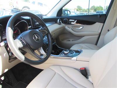 2017 Mercedes-Benz GLC GLC 300 4MATIC - Photo 16 - Dublin, CA 94568