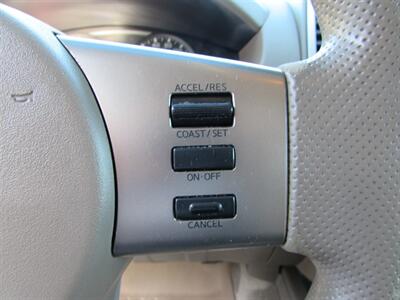 2012 Nissan Frontier SV V6   - Photo 12 - Dublin, CA 94568