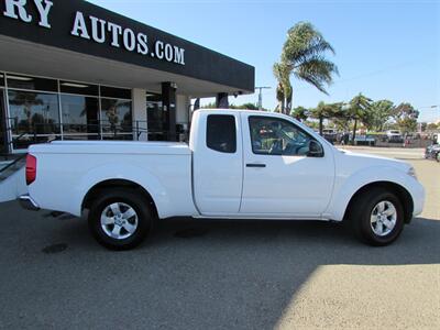 2012 Nissan Frontier SV V6   - Photo 8 - Dublin, CA 94568