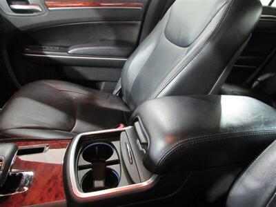 2012 Chrysler 300 Series Limited   - Photo 42 - Dublin, CA 94568