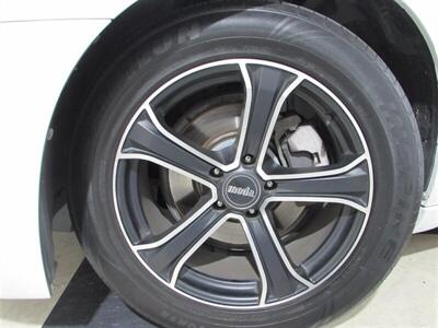 2012 Chrysler 300 Series Limited   - Photo 80 - Dublin, CA 94568