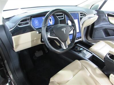 2016 Tesla Model X 60D   - Photo 27 - Dublin, CA 94568