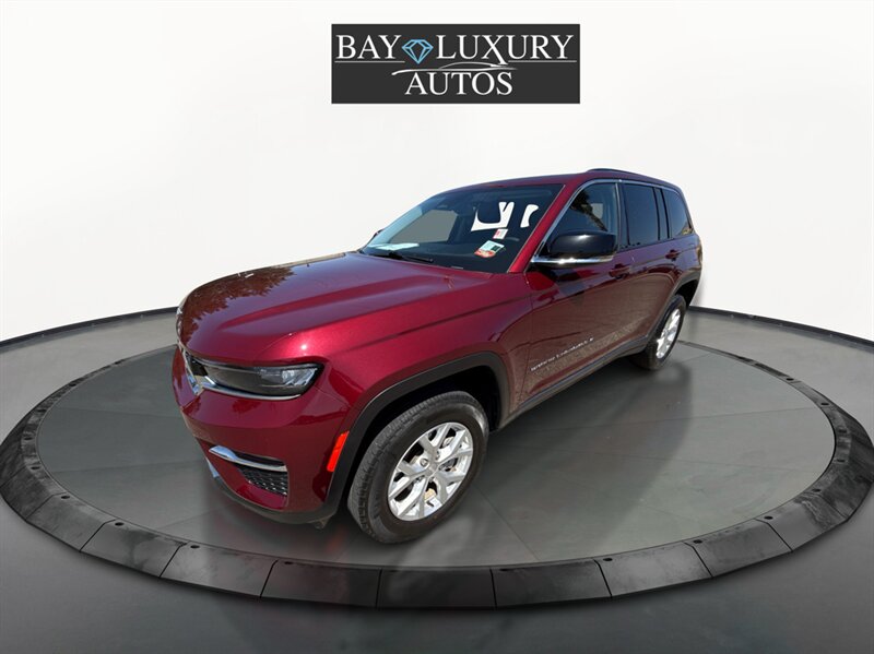 2023 Jeep Grand Cherokee Limited - Photo 1 - Daly City, CA 94014