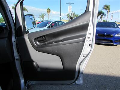 2019 Nissan NV200 SV   - Photo 36 - Dublin, CA 94568