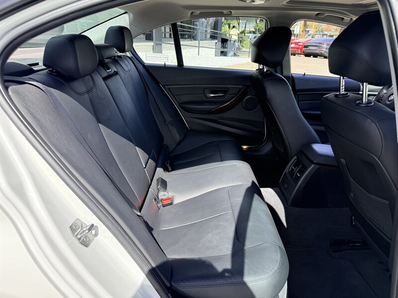 2015 BMW 3 Series 328i - Photo 26 - Dublin, CA 94568
