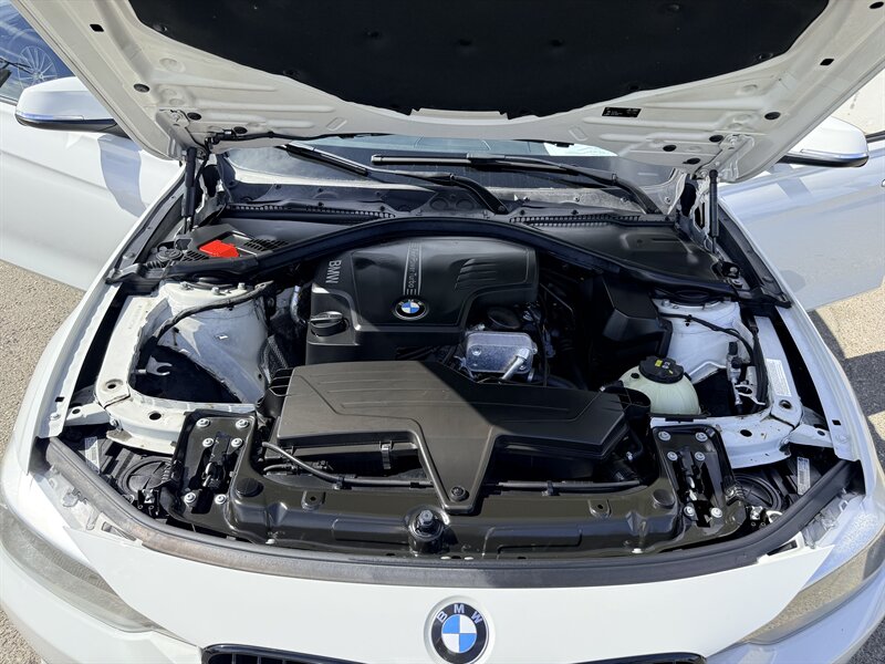 2015 BMW 3 Series 328i - Photo 31 - Dublin, CA 94568