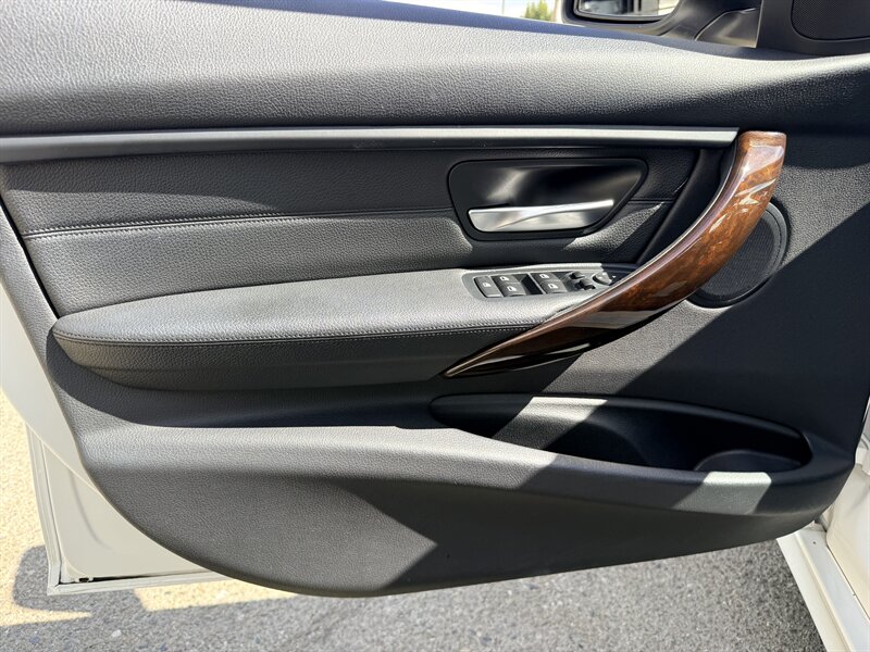 2015 BMW 3 Series 328i - Photo 20 - Dublin, CA 94568