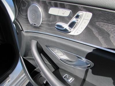 2019 Mercedes-Benz E 300   - Photo 33 - Dublin, CA 94568